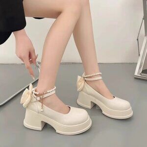 women shoes Heels